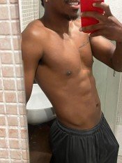 RICO Y COMPLACIENTE CHICO PARA USTEDES GUAPÍSIMAS