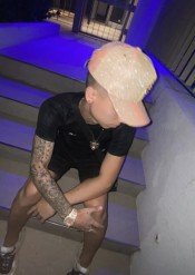 CHICO DE 18 OFERTA DE NAVIDAD